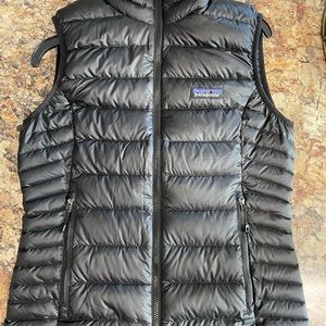 Womens Patagonia goose down vest